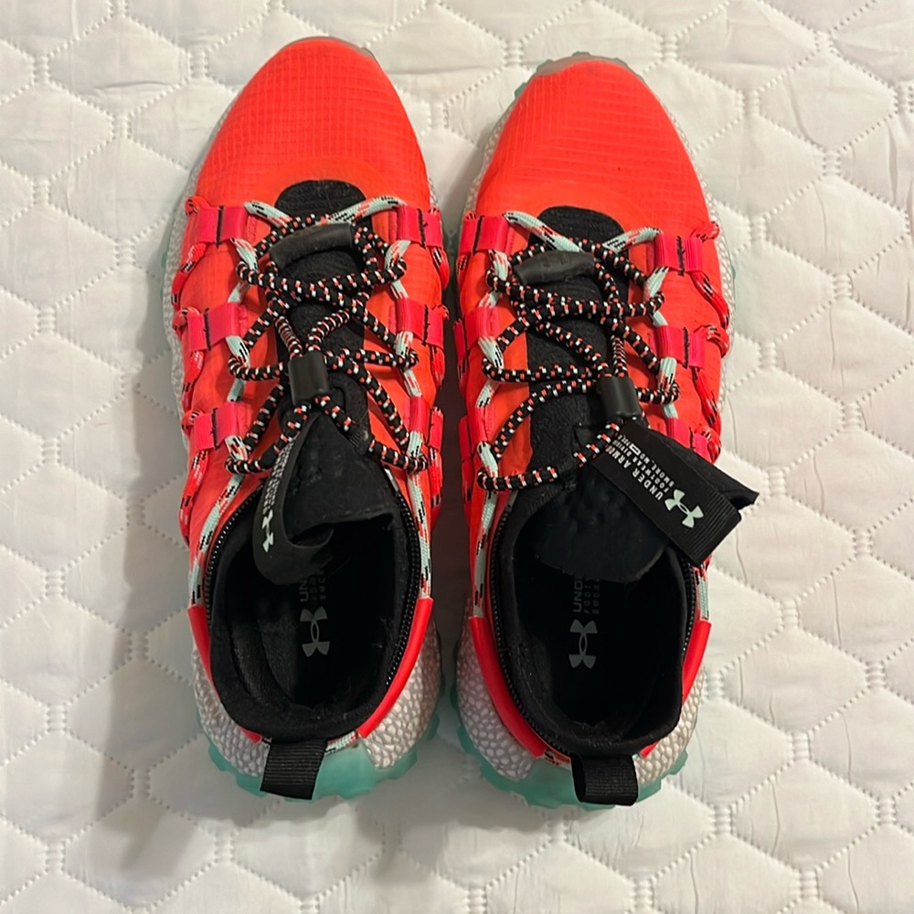 Under Armour HOVR Summit Fat Tire Shoe